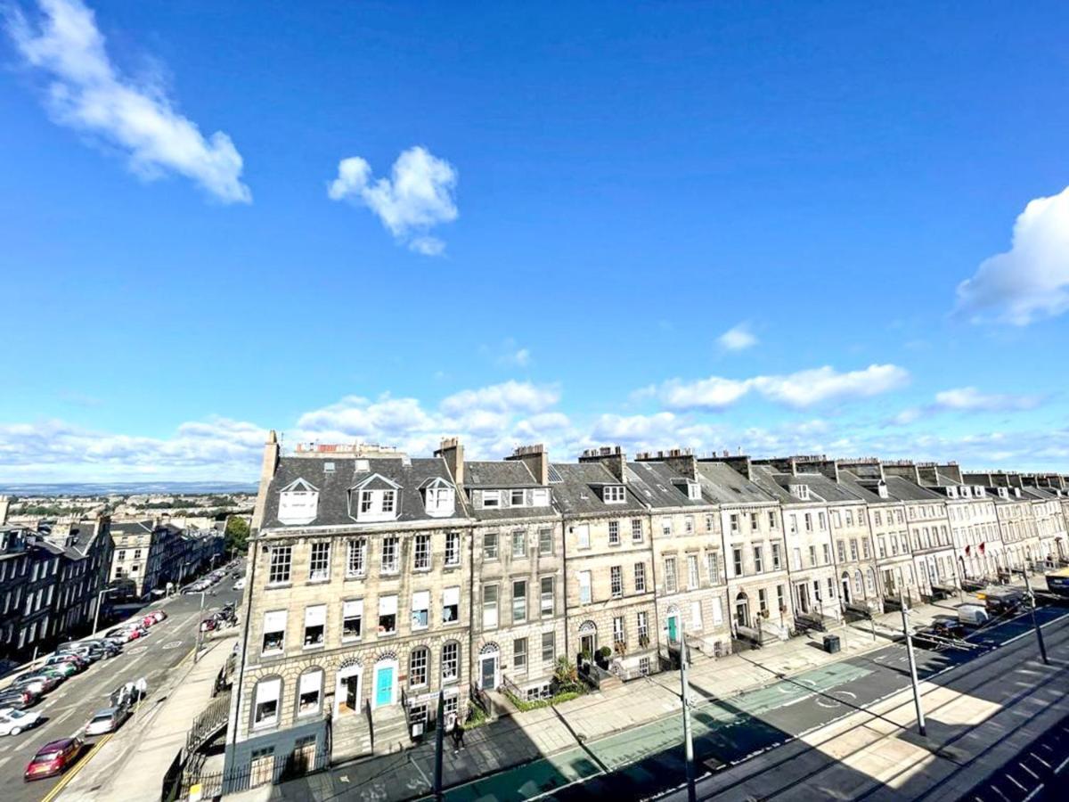 Incredible St Andrew'S Sq - 2 Bed In The Sky Apartamento Edimburgo Exterior foto